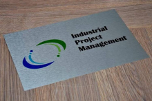 Табличка из пластика с гравировкой