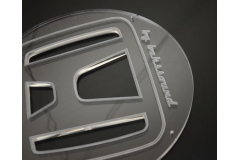 Лазерная гравировка акрила